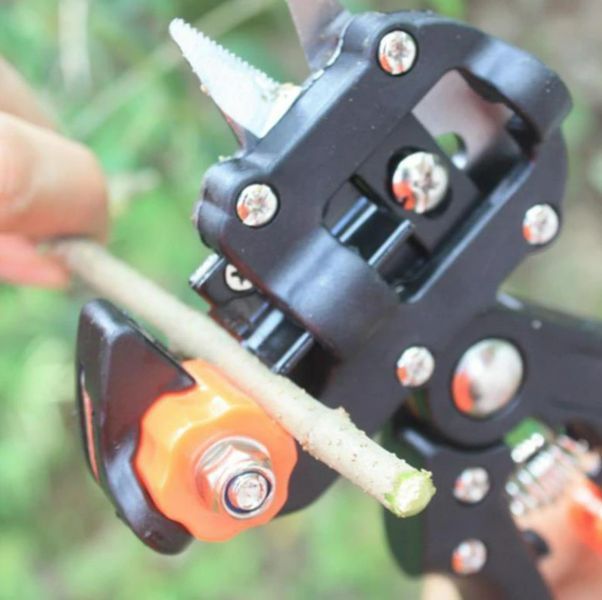 Професійний привівальний секатор із 3 ножами Titan Professional Grafting Tool для обрізання та щеплення TV690B фото