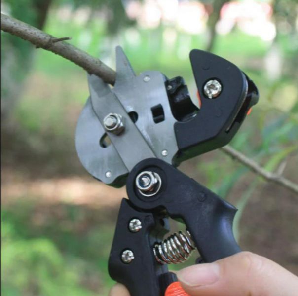 Професійний привівальний секатор із 3 ножами Titan Professional Grafting Tool для обрізання та щеплення TV690B фото