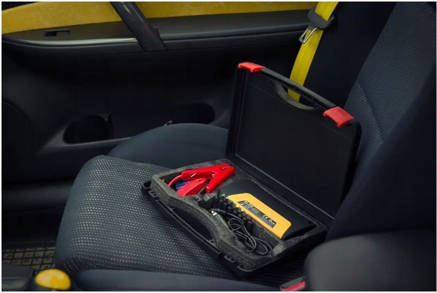 Пуско зарядное устройство Бустер Blow TM-15 12800 mAh BR00034 VEN24 фото