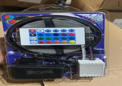 Світлодіодна стрічка led 5 м smd 3528 rgb з пультом і блоком живлення гірлянда на клейкій основі VEN28355V100 фото