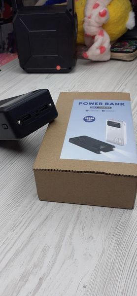 Power Bank 40000 мАч 5V2A Зарядное устройство для быстрой зарядки смартфонов Портативный внешний аккумулятор P40 фото