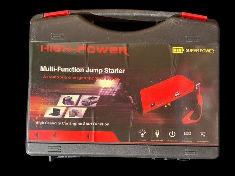 Пусковое устройство c зарядкой под ноутбук TM15-B пласти 99800 mAh 12v USB 5V-2V Start current 300 A VEN24B фото
