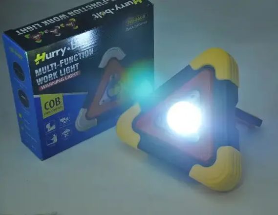 Автомобильный фонарь аварийный знак Hurry Bolt HB-6609 BR00015 VEN9 фото