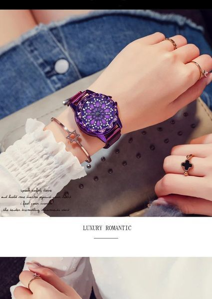 Женские часы Flower Diamond с вращающимся циферблатом фиолетовые и каучуковым ремнем на магнитной застежке W8 фото