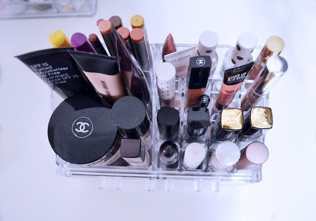 АКРИЛОВИЙ ОРГАНАЙЗЕР ДЛЯ КОСМЕТИКИ COSMETIC ORGANIZER З ЯЩИКАМИ ДЛЯ БІЖУТЕРІЇ TV374 фото