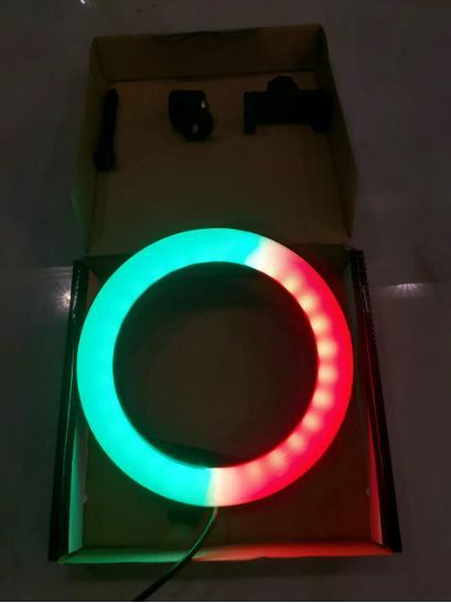 Кільцева світлодіодна RGB-лампа YQ 26 cm тримачем для телефона та кріпленням під штатив VEN14726CM фото
